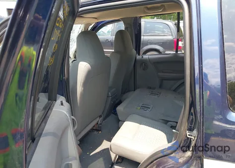 2007 Jeep Liberty Sport из США, поврежденный, VIN 1J4GL48K37W643902